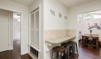 624 Woodland Dr, Benton, AR 72019