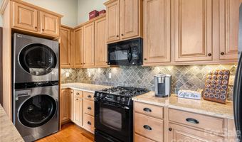 419 Summit Trl, Banner Elk, NC 28604