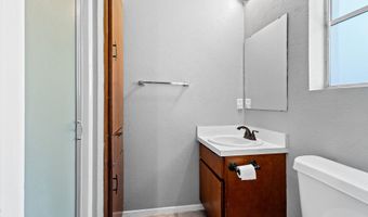 6204 Creek Crossing Rd, Alvarado, TX 76009