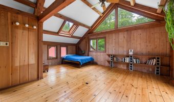 269 Knowles Hill Rd, Alexandria, NH 03222
