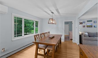 2594 Division Rd, East Greenwich, RI 02818