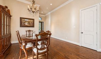 3785 Park Pl, Addison, TX 75001