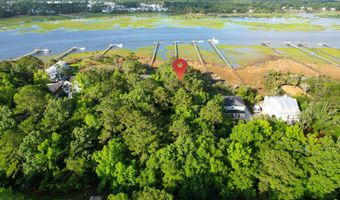 1422 Dupree Creek Dr, Awendaw, SC 29429