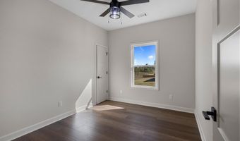 1000 Duke Dr, Bauxite, AR 72011