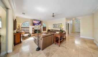 676 OAK HOLLOW Way, Altamonte Springs, FL 32714