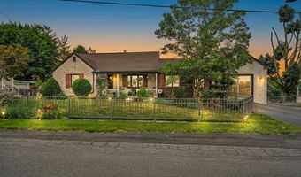 4 N CONESTOGA VIEW Dr, Akron, PA 17501