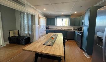 29 Anthony St, Newport, RI 02840
