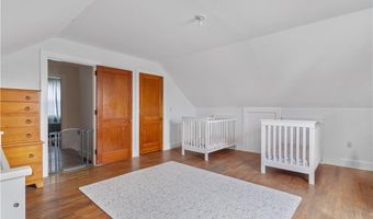 89 Sand Hill Cove Rd, Narragansett, RI 02882