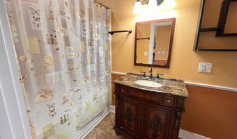 11053 N Shore Dr, Bay St. Louis, MS 39520