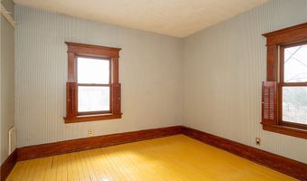 13522 North Rd, Alden, NY 14004