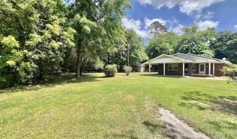 169 E Ashley St, Atmore, AL 36502