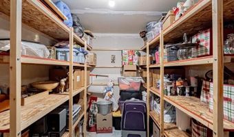 1459 S Windsor Dr, Ammon, ID 83406