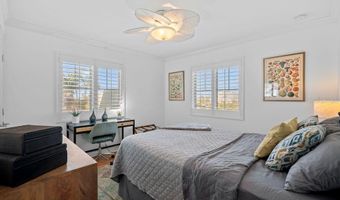 704 GLADIOLUS St, Anna Maria, FL 34216