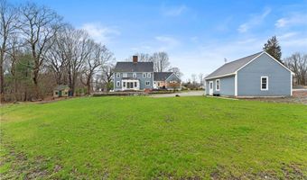 6 Knowlton Ct, Bristol, RI 02809