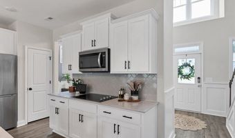 106 Fontana Lake Rd, Aberdeen, NC 28315