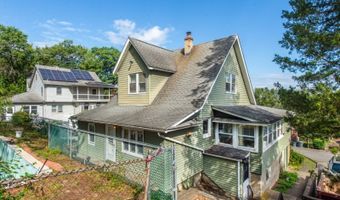 36 Nakomis Path, Bayonne, NJ 07035