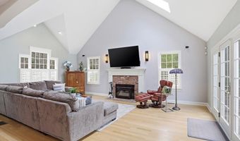 88 Drumlin Hill Rd, Bolton, MA 01740