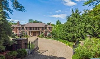 31 Marie Major Dr, Alpine, NJ 07620