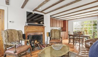 47 Hollow Tree Ridge Rd, Darien, CT 06820