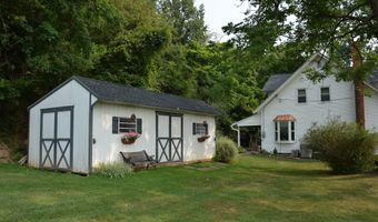 32 DUFF Ln, Capon Bridge, WV 26711