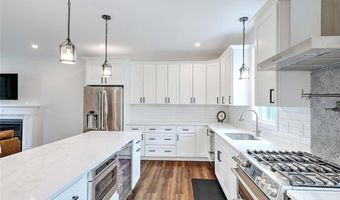 3 Big River Dr, Coventry, RI 02816