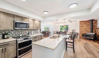 10311 SE Torch Lake Dr, Alden, MI 49612