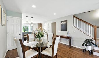 469 North Ln, Bristol, RI 02809