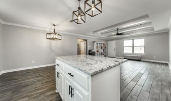 155 Lloyd Henderson Dr, Beebe, AR 72012