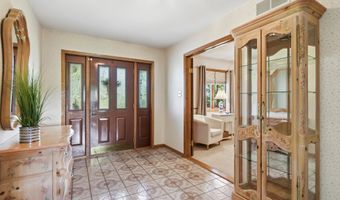 6095 E Division Rd, Angola, IN 46703