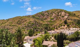 27540 Freetown Ln, Agoura Hills, CA 91301
