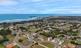 822 SPYGLASS Dr, Bandon, OR 97411