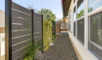 1259 Hagen Way, Ashland, OR 97520