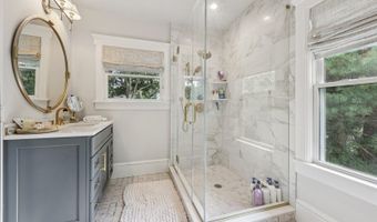 44 Washington Pl, Villas, NJ 07450