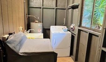 2130 Kauhikoa Rd B, Haiku, HI 96708
