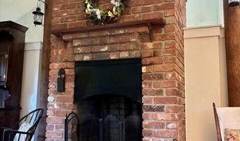 1 Butternut Cir 1, Avon, CT 06001