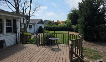 31 S Emerson Ave, Amity Harbor, NY 11701