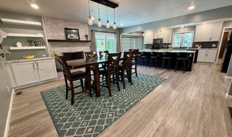 1815 Craig Rd, Aurora, NE 68818