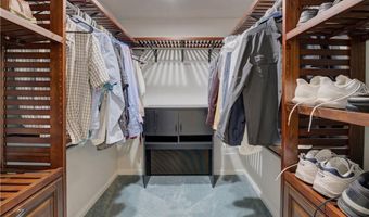 84 Bakewell Ct, Cranston, RI 02921
