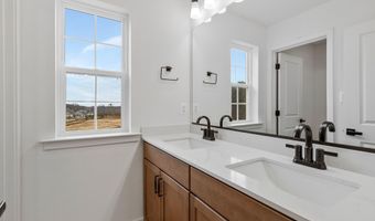 2013 SAINT JAMES Rd, Accokeek, MD 20607