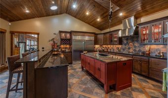 1116 Sand Lake Dr NW, Backus, MN 56435