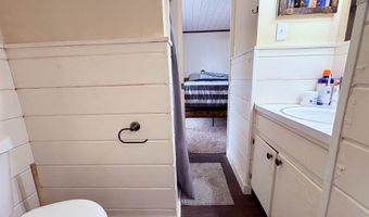 621 Hwy 62 W, Ash Flat, AR 72513