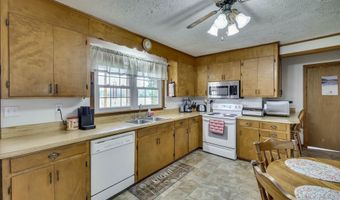 125 Peach Cider Rd, Batesburg Leesville, SC 29006