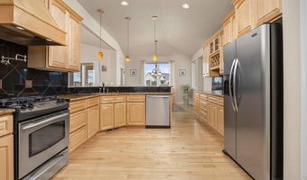 4251 Malibu Dr, Berthoud, CO 80513