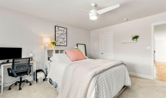 3078 N Spurway Dr, Ann Arbor, MI 48105
