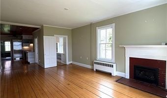 41 Walcott Ave, Jamestown, RI 02835