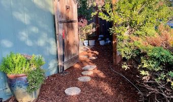 166 Hyannis Ct, Aptos, CA 95003