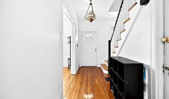 408 East Ave, Bridgeport, CT 06610