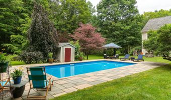 372 Hill Rd, Alstead, NH 03602