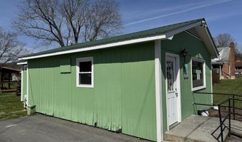 141 Clay St, Alderson, WV 24910