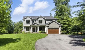 9206 FERNWOOD Rd, Bethesda, MD 20817